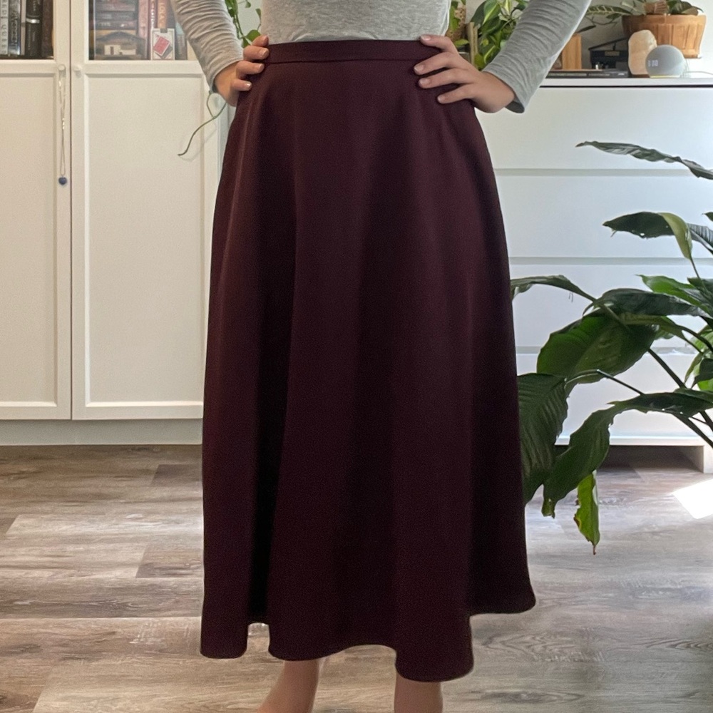 midi burgundy skirt